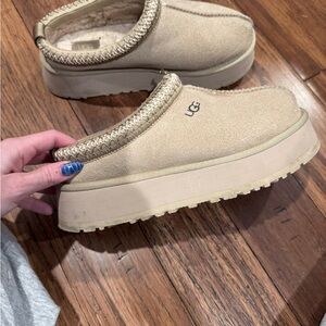 UGG Women's Size 7